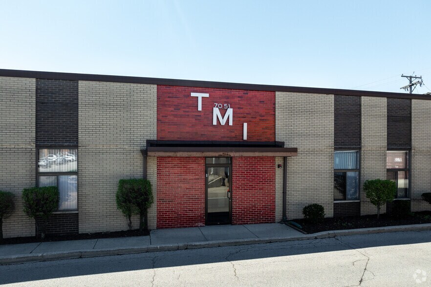 7051 W Wilson Ave, Norridge, IL à vendre - Photo du bâtiment - Image 3 de 4