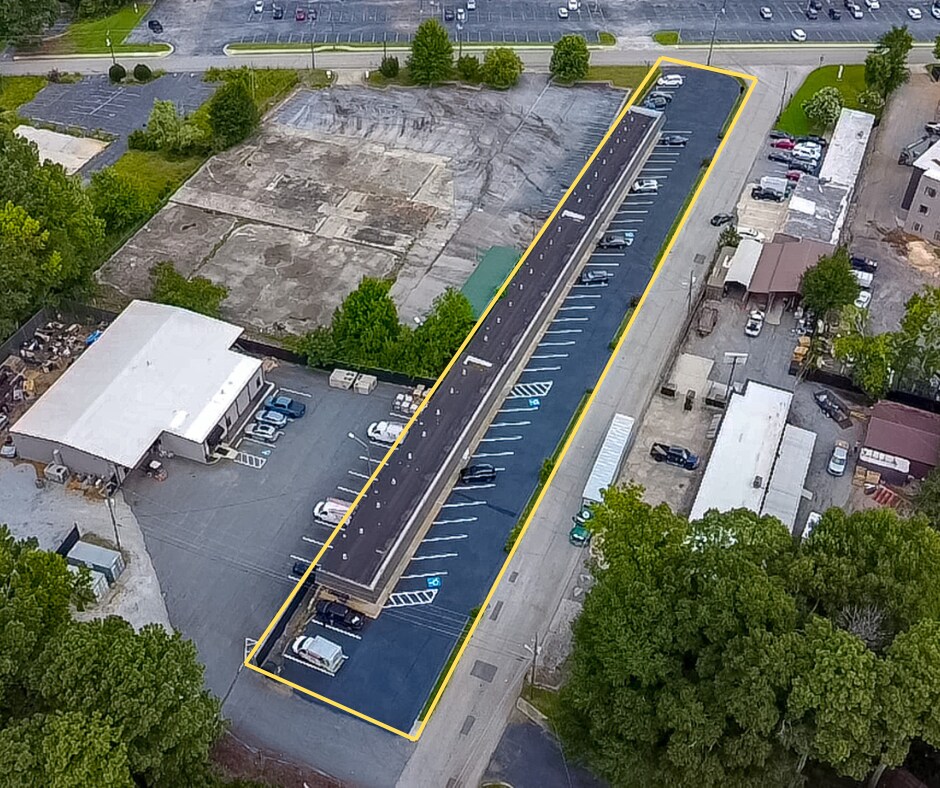 2204-2208 Hanfred Ln, Tucker, GA à vendre Photo du bâtiment- Image 1 de 1