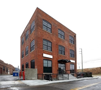 Plus de détails pour 740 E North St, Indianapolis, IN - Multi-résidentiel à vendre