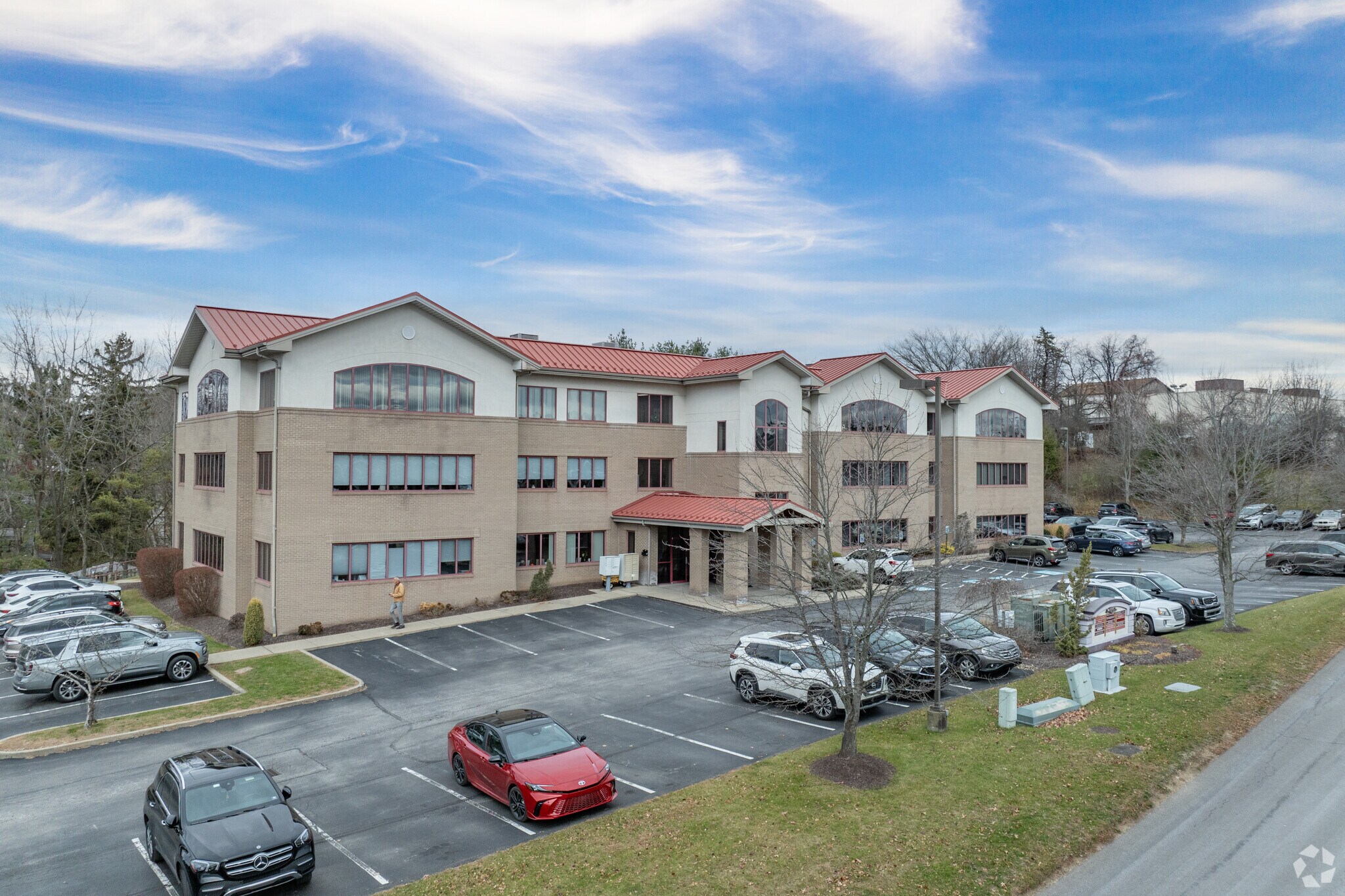 1000 Brooktree Rd, Wexford, PA for lease Primary Photo- Image 1 of 6