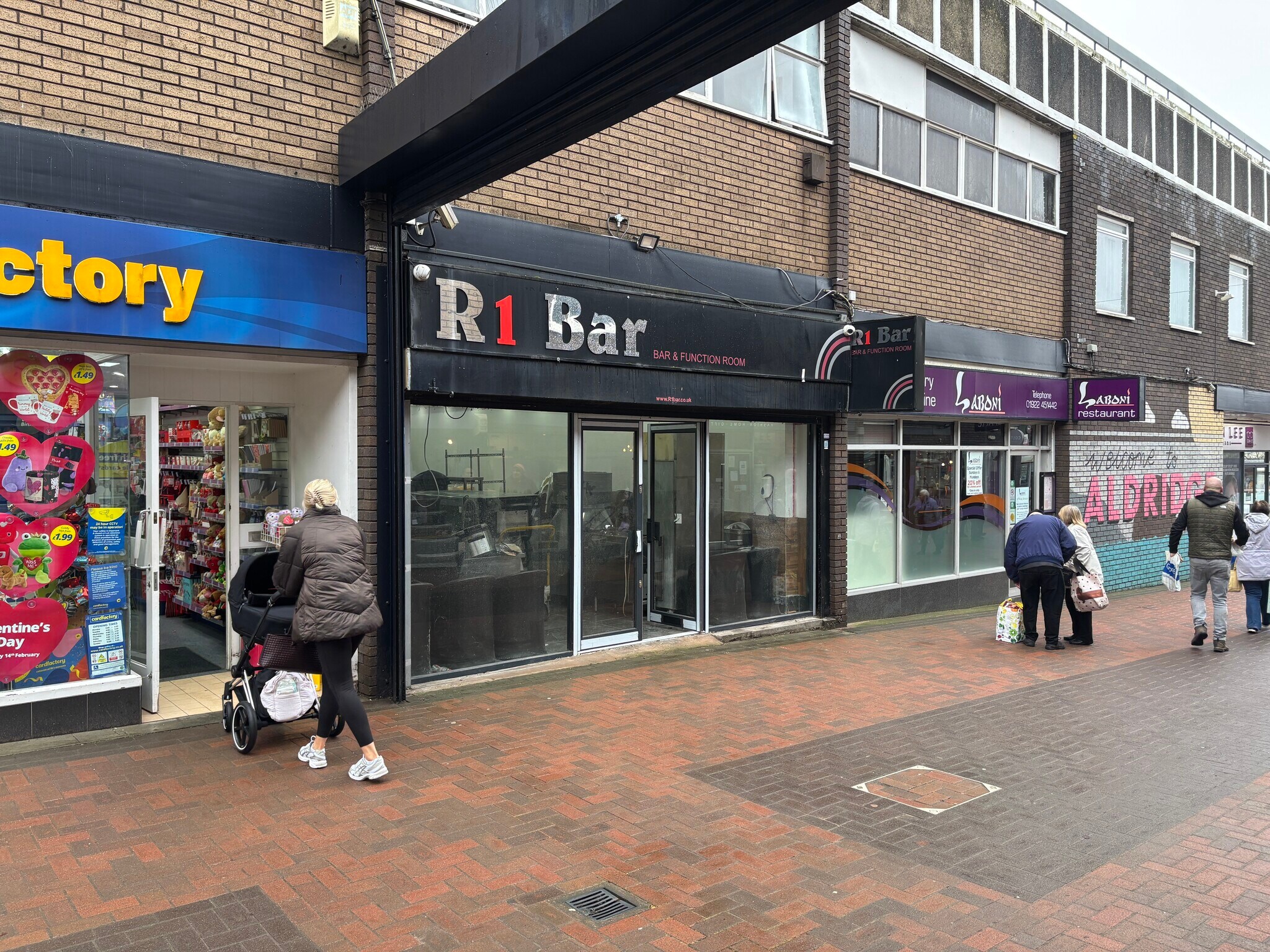 The Square, Walsall à louer Photo principale- Image 1 de 8