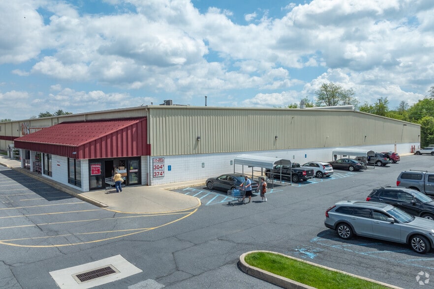 3805 Hartzdale Dr, Camp Hill, PA for lease - Building Photo - Image 2 of 4