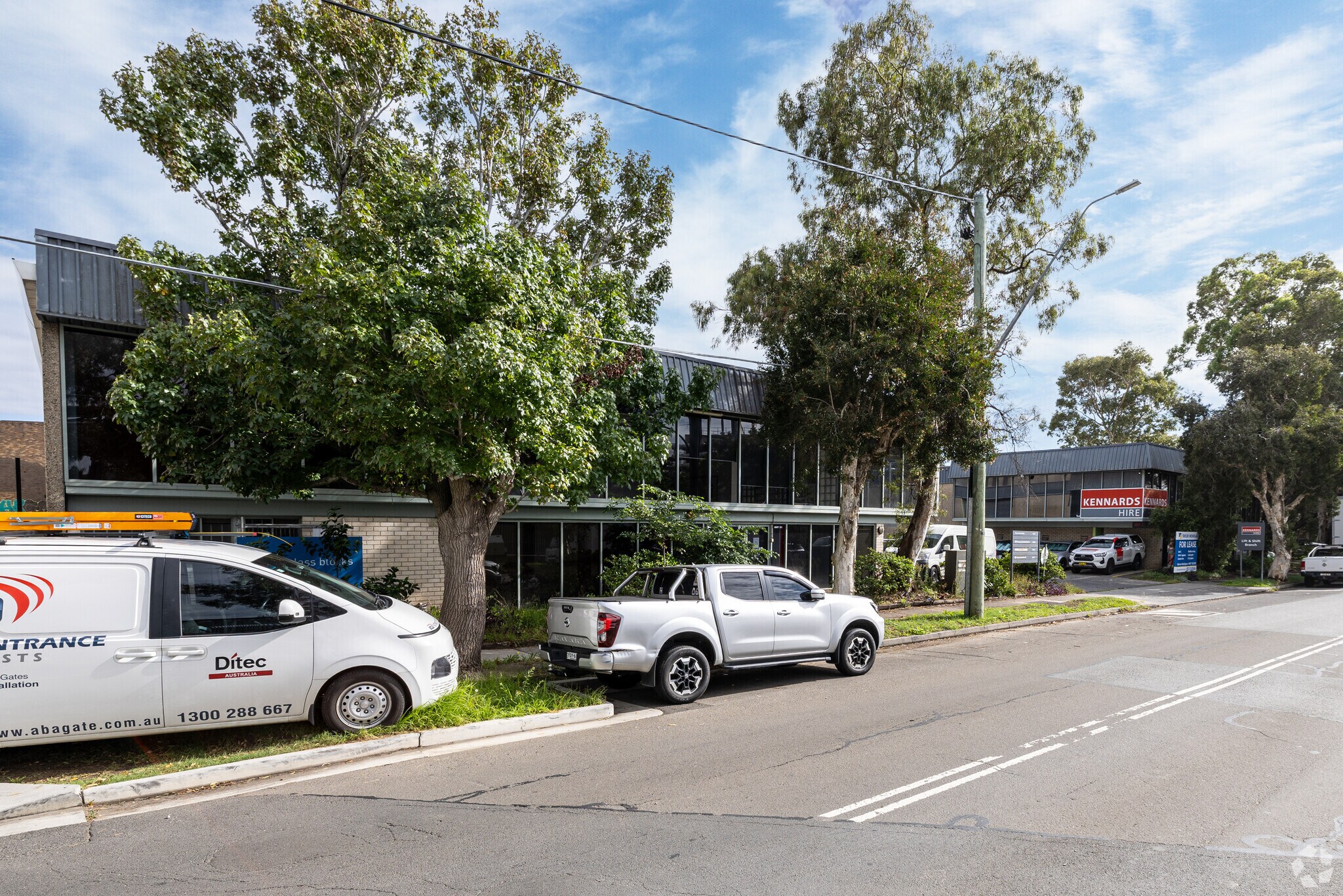 53-57 Burrows Rd, Alexandria for lease Primary Photo- Image 1 of 7