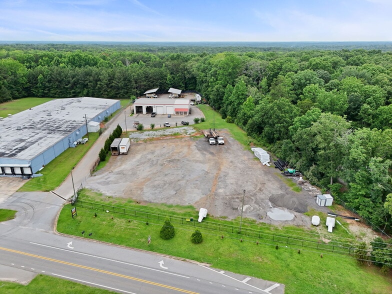 477 Corinth Rd, Newnan, GA for lease - Building Photo - Image 3 of 36