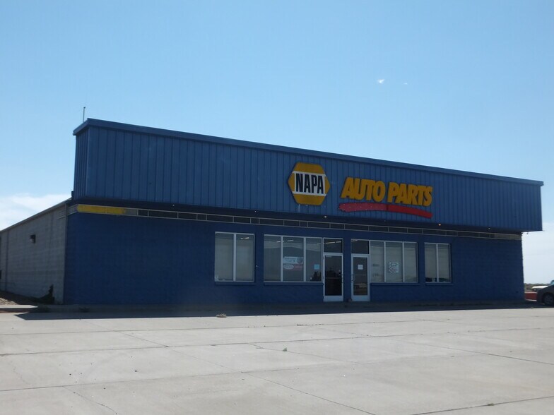 14380 Airbase Rd, Mountain Home, ID for sale - Building Photo - Image 2 of 14