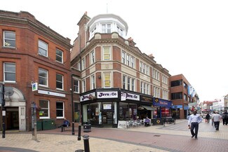 Plus de détails pour 47-47A High St, Maidenhead - Bureau à louer