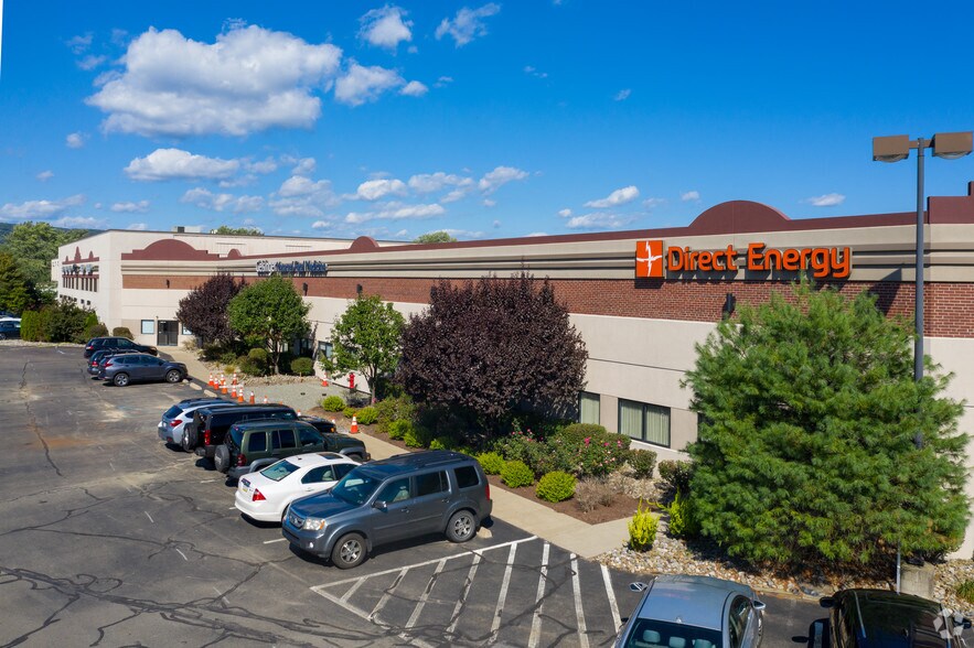 180-190 Welles St, Forty Fort, PA à louer - Photo du bâtiment - Image 2 de 15