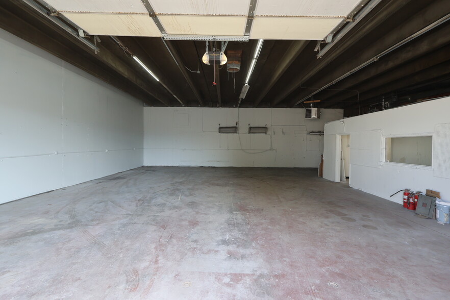 4615-4627 Cherry St, Salt Lake City, UT for lease - Building Photo - Image 3 of 6