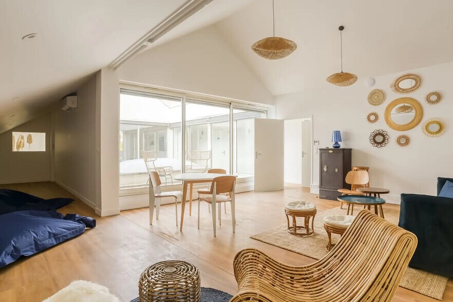 Espace de cotravail dans Paris à louer - Photo du bâtiment - Image 2 de 12