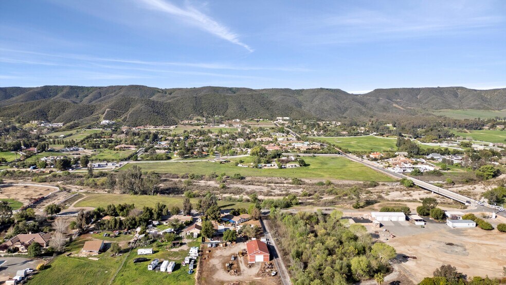 25070 Hayes Ave, Murrieta, CA for sale - Building Photo - Image 2 of 26
