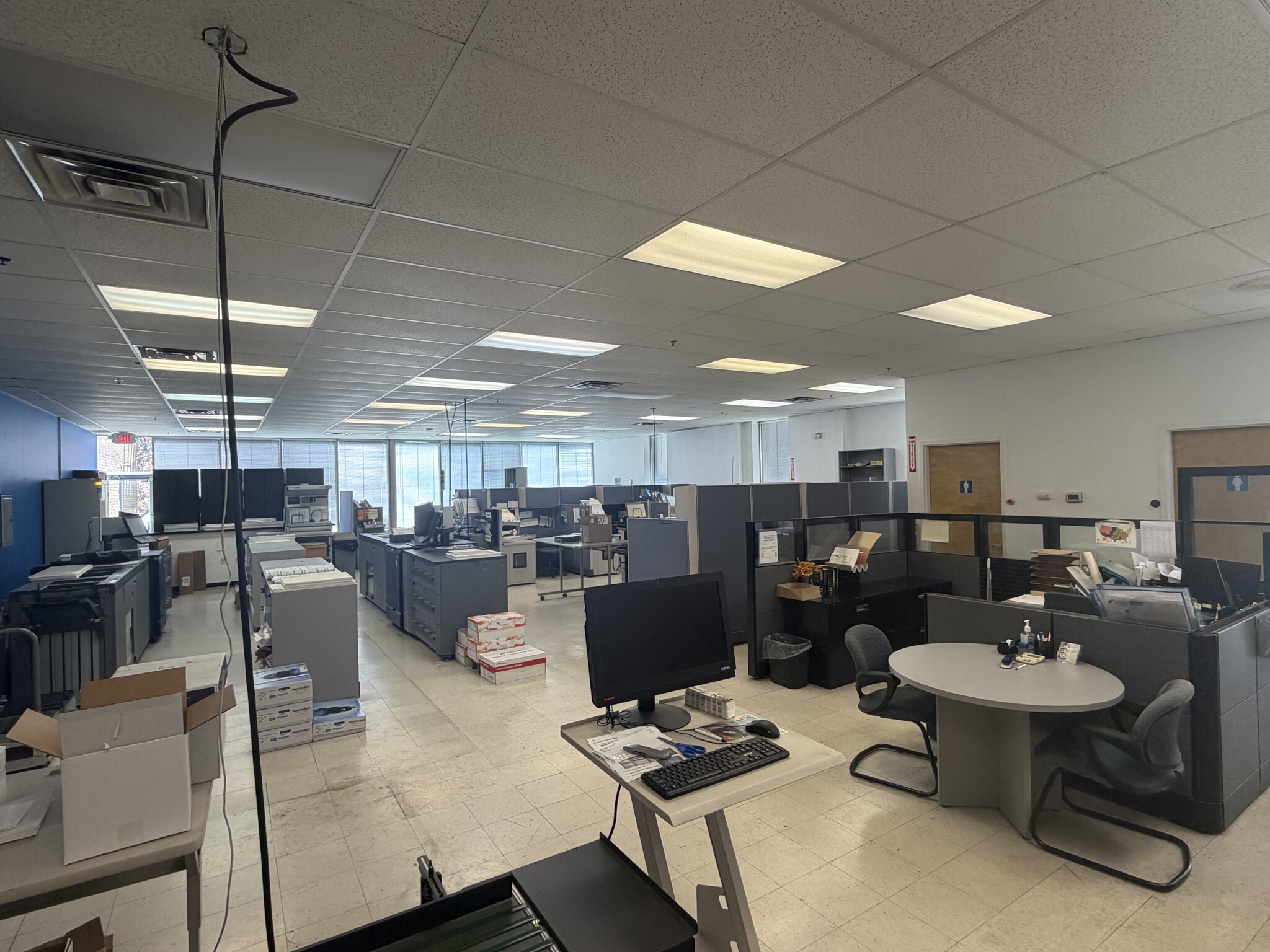 49-55 Fadem Rd, Springfield, NJ for lease Interior Photo- Image 1 of 2