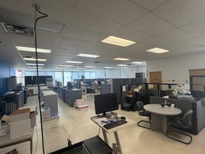 49-55 Fadem Rd, Springfield, NJ for lease Interior Photo- Image 1 of 2