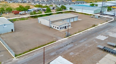 8210 San Gabriel Dr, Laredo, TX à louer Photo intérieure- Image 1 de 4
