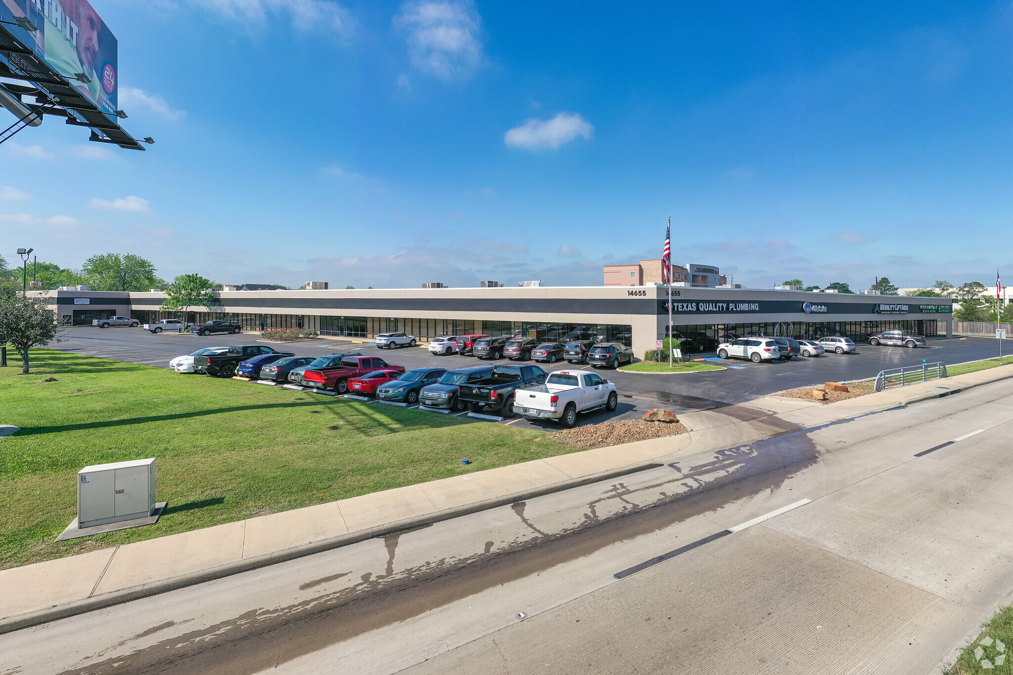 14655 Northwest Fwy, Houston, TX for lease Building Photo- Image 1 of 10