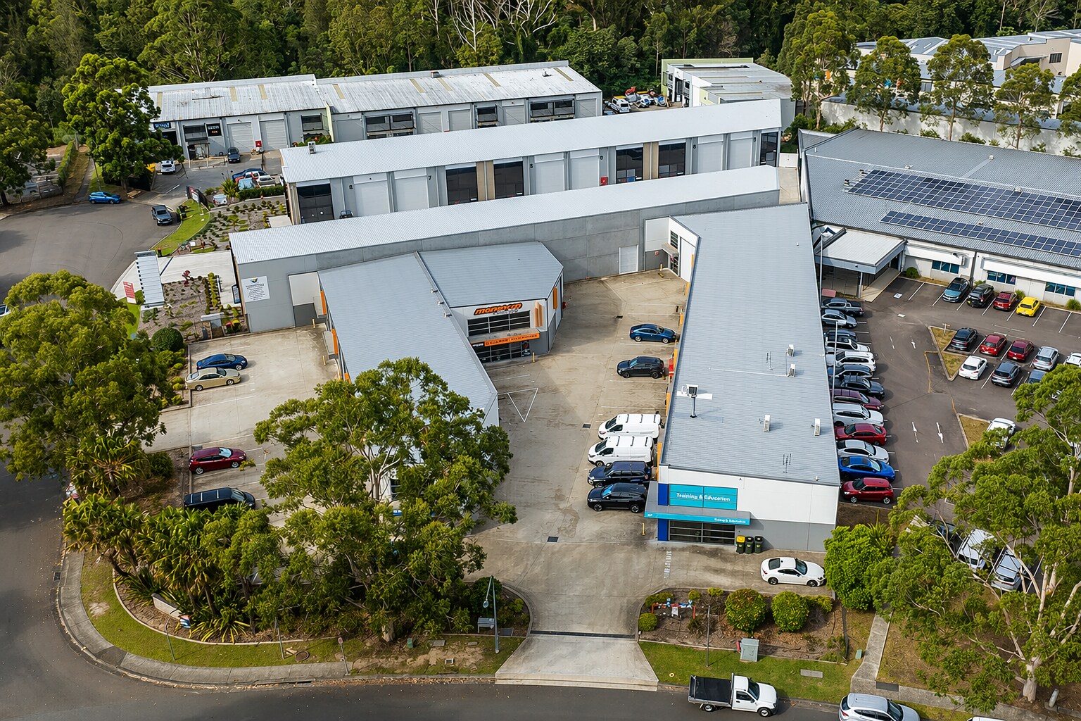 1 Fleet Cl, Tuggerah for sale Building Photo- Image 1 of 2