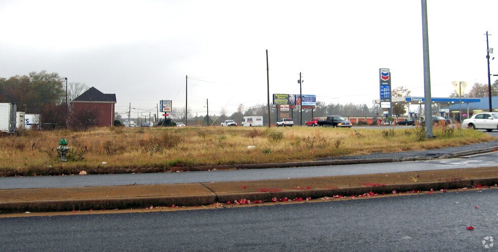 4415 Atlanta Hwy, Bogart, GA for sale - Primary Photo - Image 1 of 5