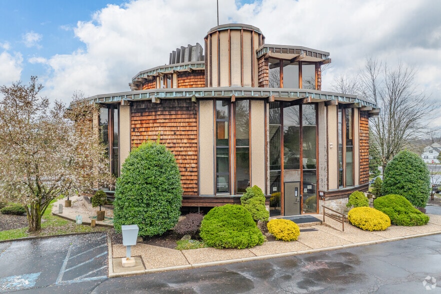 1166 DeKalb Pike, Blue Bell, PA for lease - Building Photo - Image 3 of 5