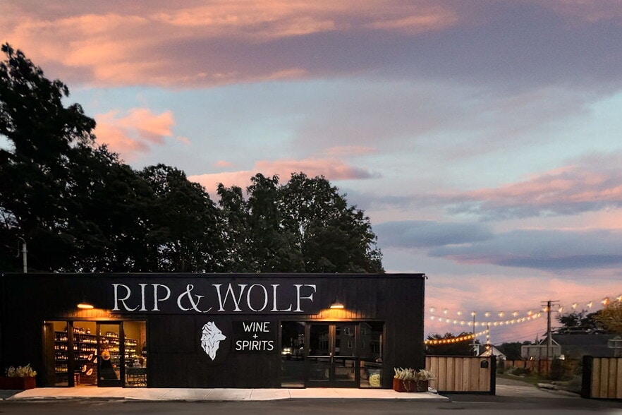 734 NY-32A, Catskill, NY à vendre - Photo du bâtiment - Image 2 de 24