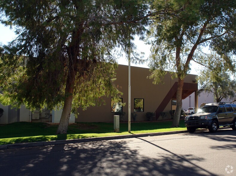 1801 W 4th St, Tempe, AZ for lease - Building Photo - Image 2 of 2