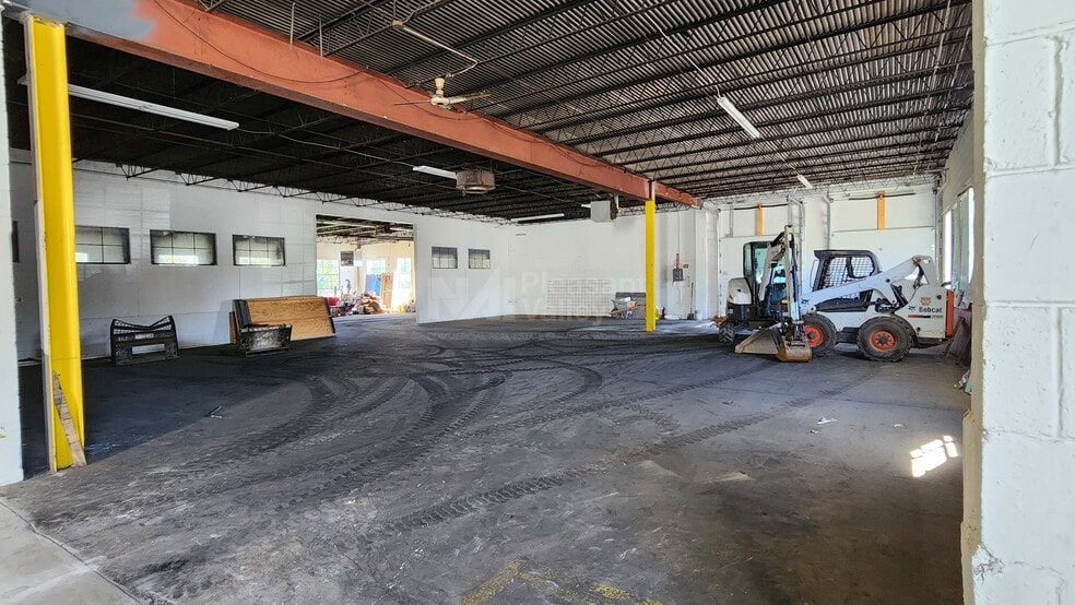 3775 Mogadore Rd, Mogadore, OH for lease - Building Photo - Image 3 of 6