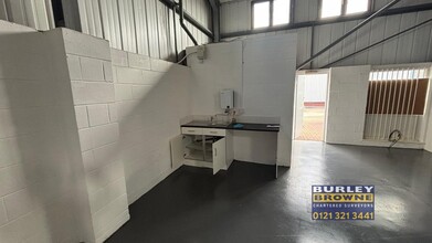 Britannia Way, Lichfield for lease Interior Photo- Image 2 of 2
