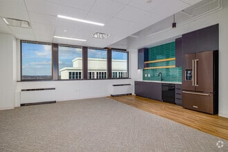 6400 Arlington Blvd, Falls Church, VA à louer Photo intérieure- Image 2 de 9