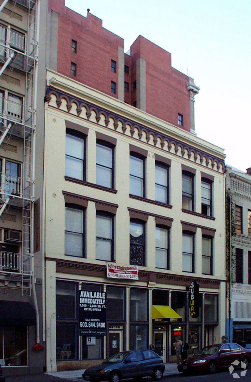 412-418 SW 4th Ave, Portland, OR à louer Photo du bâtiment- Image 1 de 8