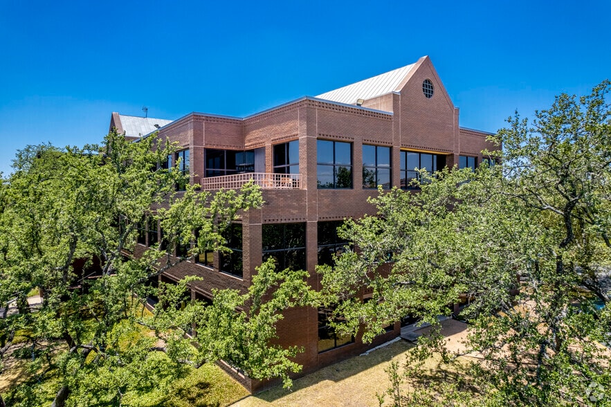 400 N Loop 1604 E, San Antonio, TX à louer - Photo du bâtiment - Image 2 de 6