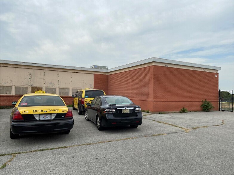 3018-3020 Brantner Pl, Saint Louis, MO à vendre - Photo du bâtiment - Image 2 de 10