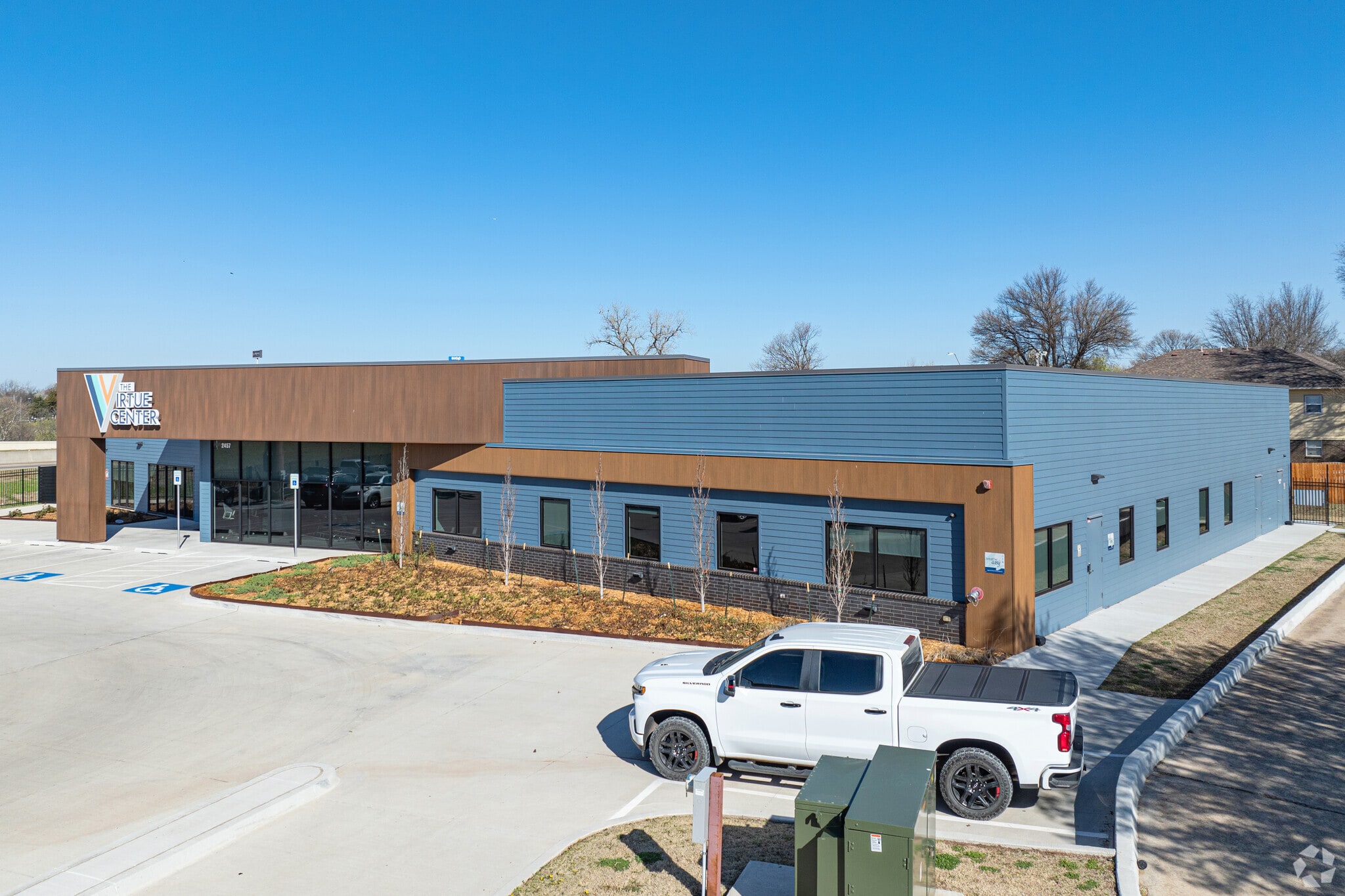 2457 Wilcox Dr, Norman, OK for lease Primary Photo- Image 1 of 3