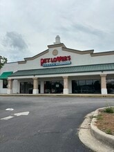 1411 Retail Row, Hartsville, SC for lease Building Photo- Image 1 of 3