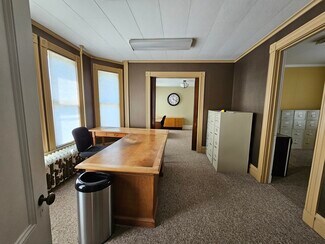 Plus de détails pour 5 Gansevoort St, Bath, NY - Bureau à louer