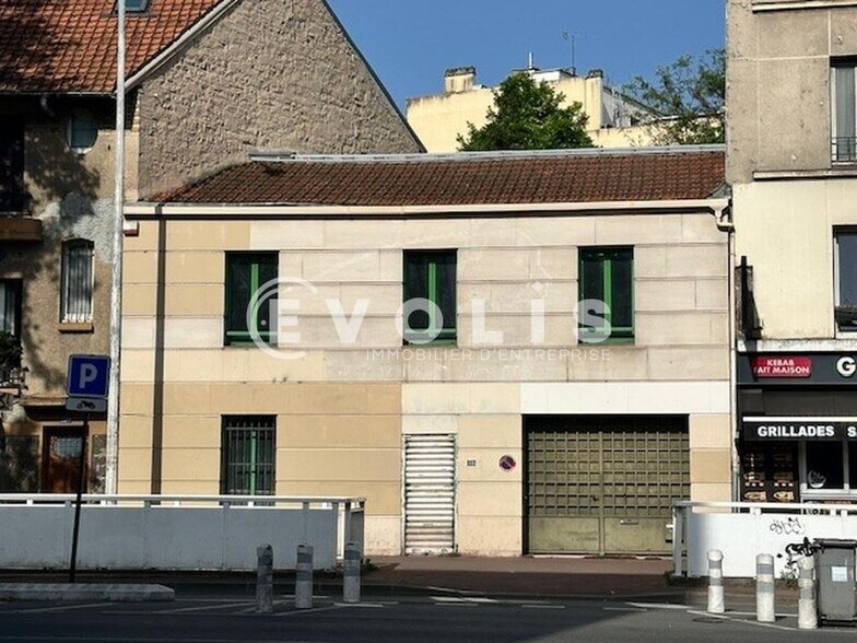 Office in Montrouge for lease - Building Photo - Image 2 of 12