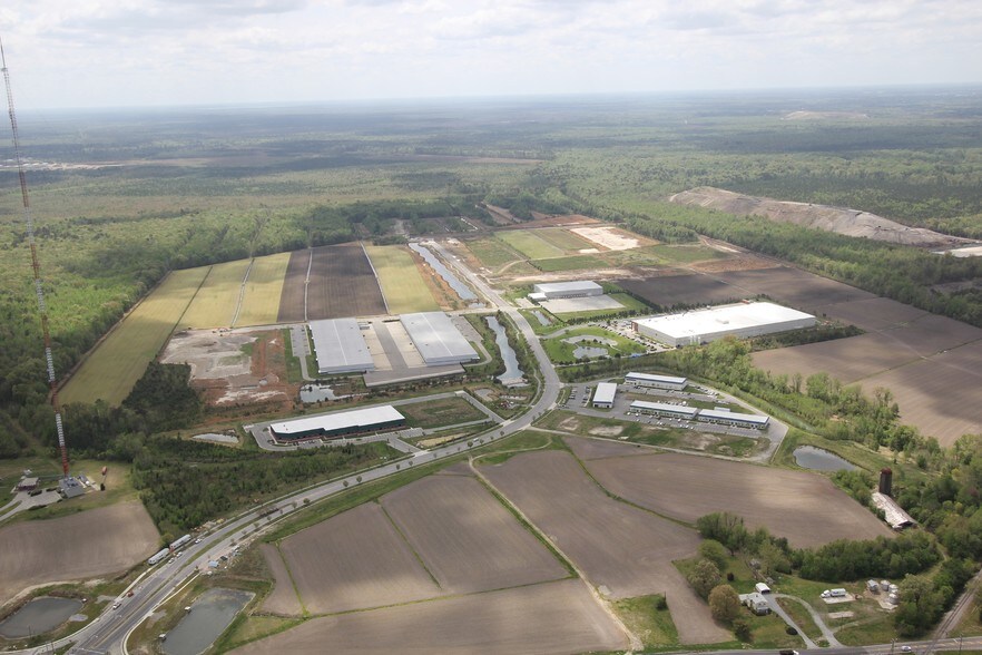 Northgate Commerce Pky, Suffolk, VA à vendre - Photo du bâtiment - Image 1 de 6