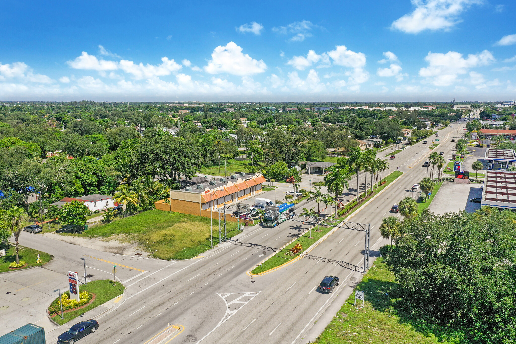 169th Terr & Northwest 27th Ave, Miami Gardens, FL à vendre Photo principale- Image 1 de 1