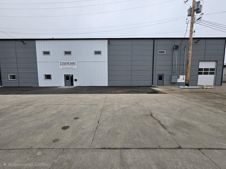 1012 Walla Walla Ave, Wenatchee, WA à louer - Photo du bâtiment - Image 2 de 13