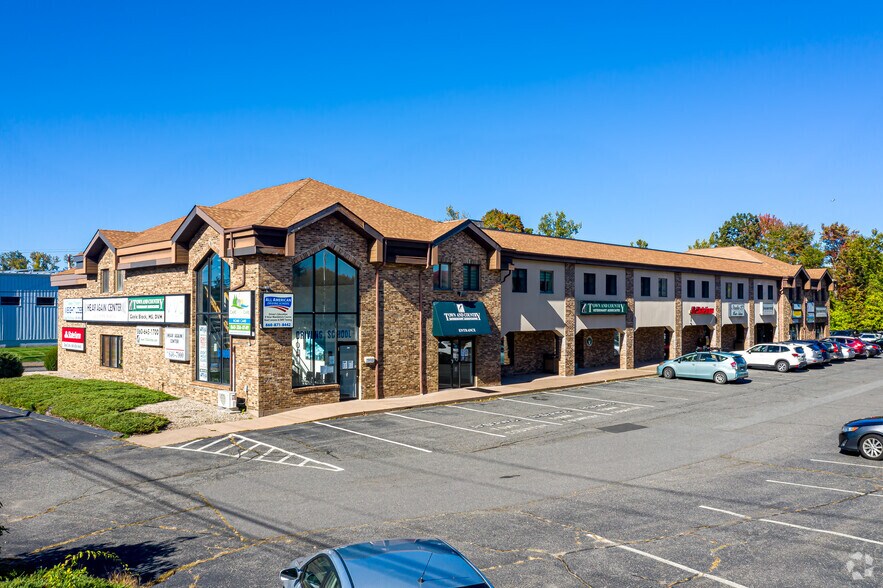27 Hartford Tpke, Vernon, CT for lease - Building Photo - Image 1 of 4