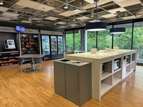 1600 Terrell Mill Rd SE, Marietta, GA for lease Interior Photo- Image 2 of 6