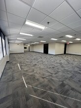 1111 N Northshore Dr, Knoxville, TN à louer Photo intérieure- Image 2 de 5