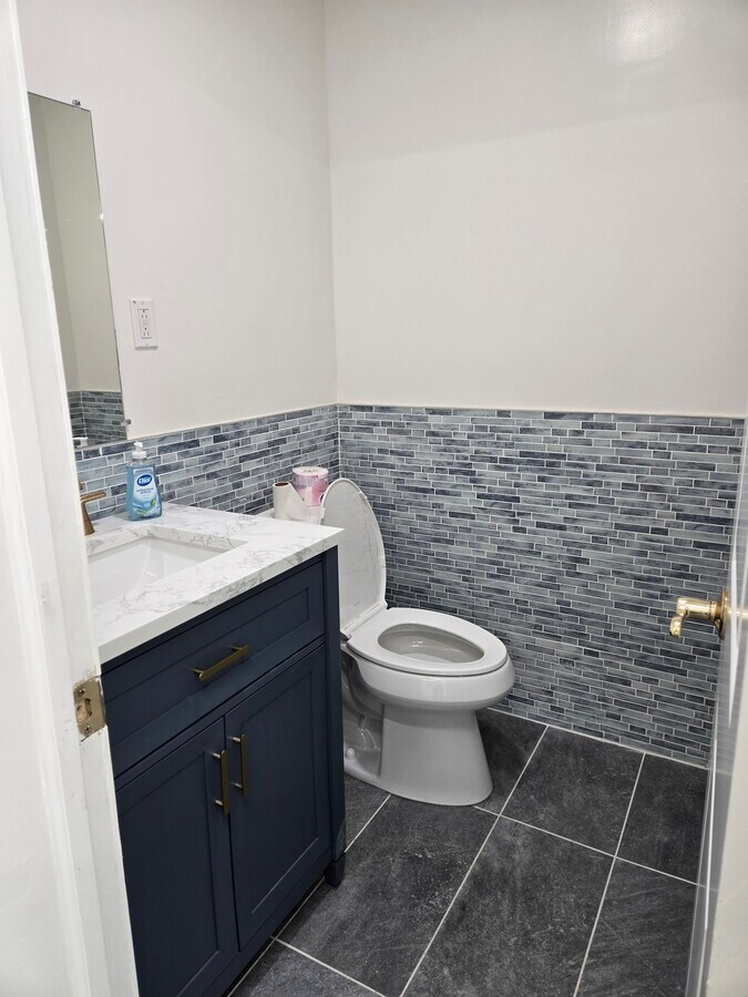 95 Madison St, New York, NY 10002 - Unit Comm - - Interior Photo - Image 1 of 7