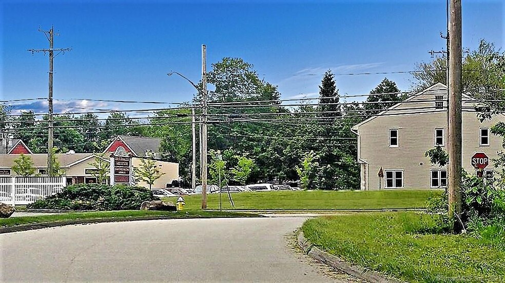 9 Pendleton Dr, Hebron, CT à vendre - Photo du b timent - Image 1 de 9