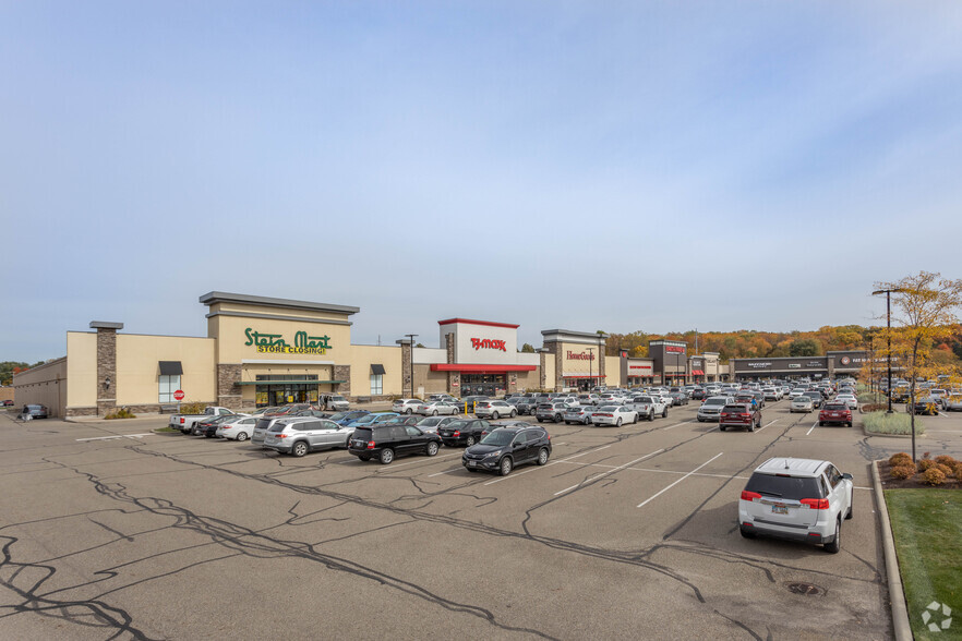 3885-3975 Everhard Rd, Canton, OH for lease - Primary Photo - Image 1 of 2