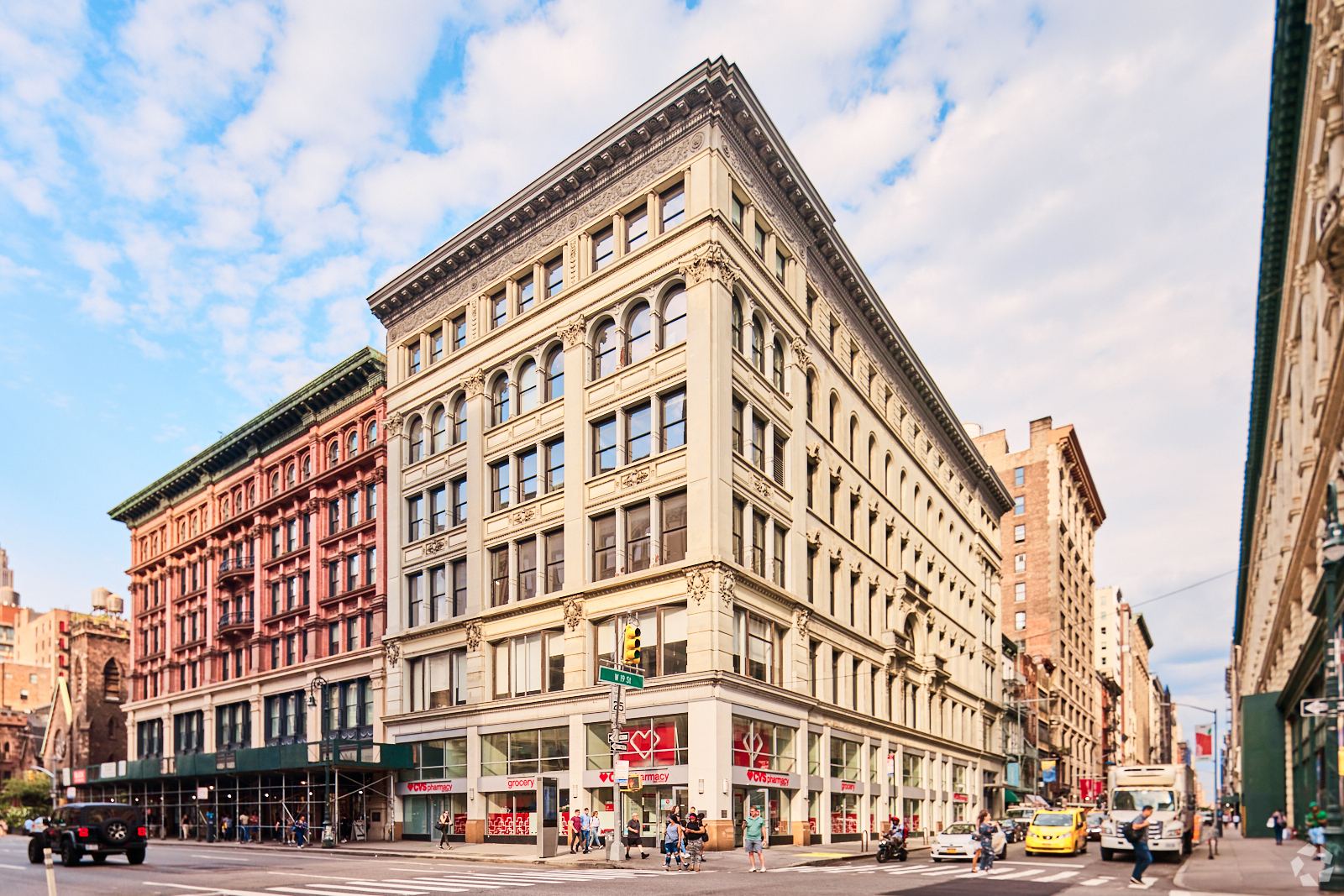 636 Avenue Of The Americas, New York, NY for sale Primary Photo- Image 1 of 1