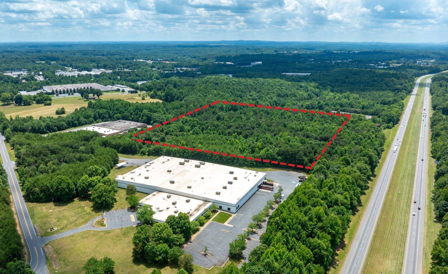 725 Reese Dr SW, Conover, NC for sale Primary Photo- Image 1 of 6