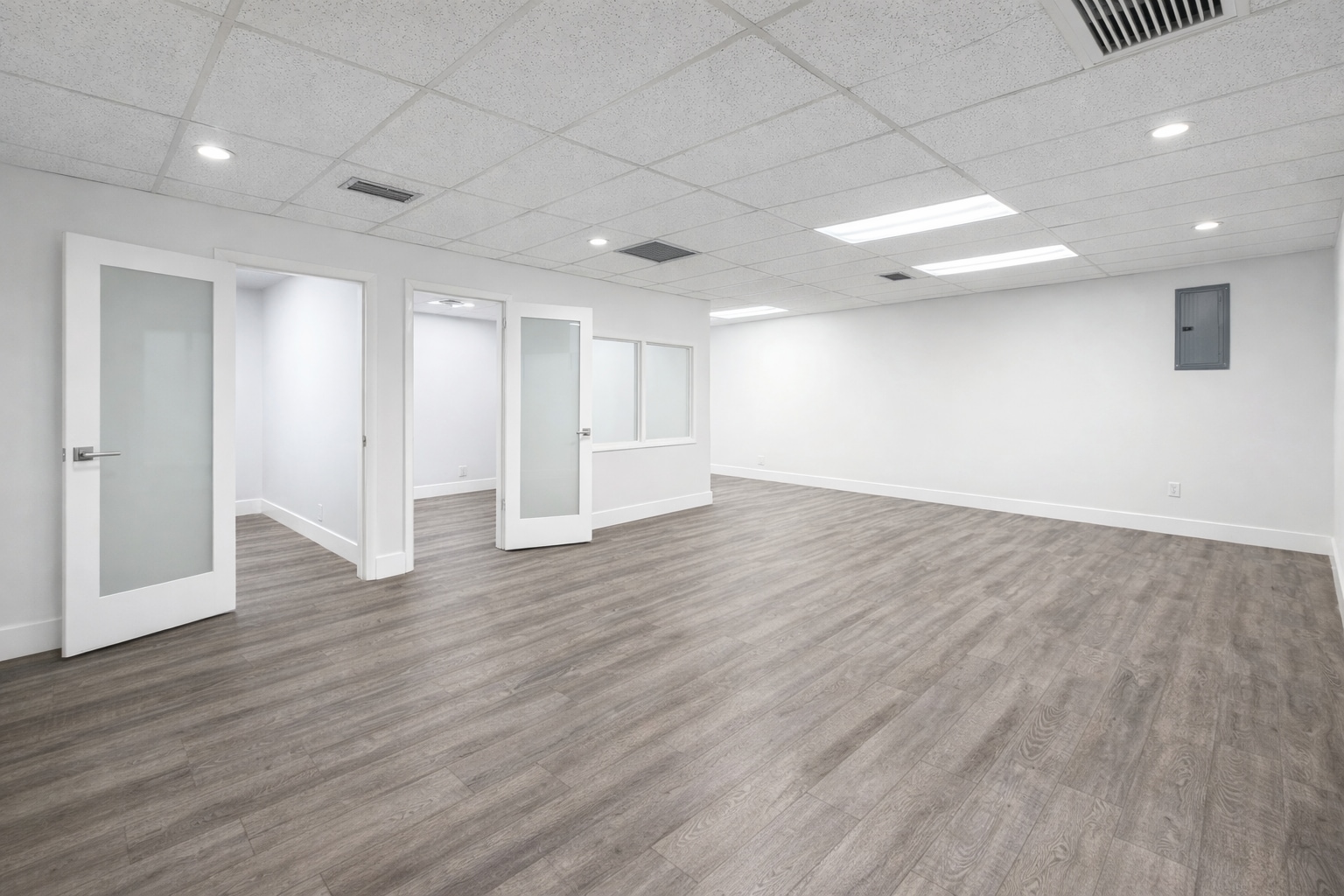 1001 W Cypress Creek Rd, Fort Lauderdale, FL à louer Photo intérieure- Image 1 de 9