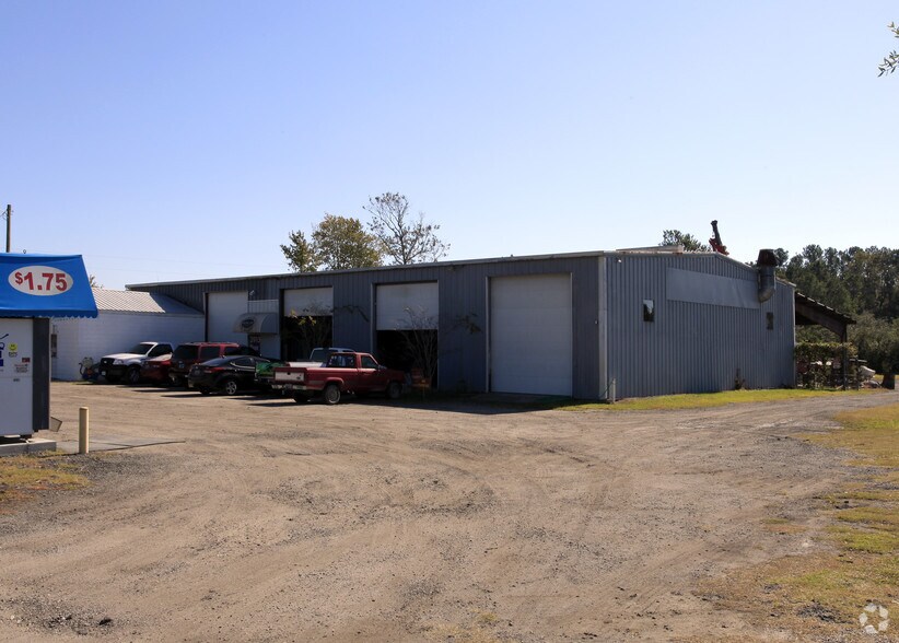 3915 Savannah Hwy, Johns Island, SC à louer - Photo du bâtiment - Image 3 de 3
