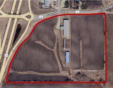 16 County Road 16 SE, Rochester, MN à vendre - Photo du bâtiment - Image 2 de 20