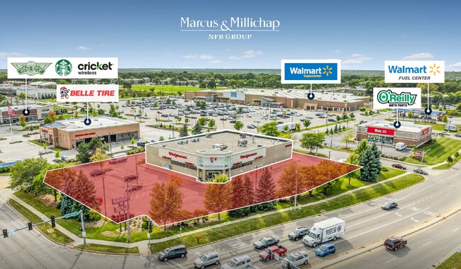 Plus de détails pour 399 Lake Marian Rd, Carpentersville, IL - Commerce de détail à vendre