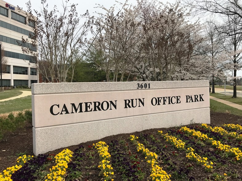 3601 Eisenhower Ave, Alexandria, VA for lease - Building Photo - Image 3 of 14