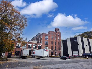 Plus de détails pour 2 Mill St, Cornwall, NY - Industriel à vendre